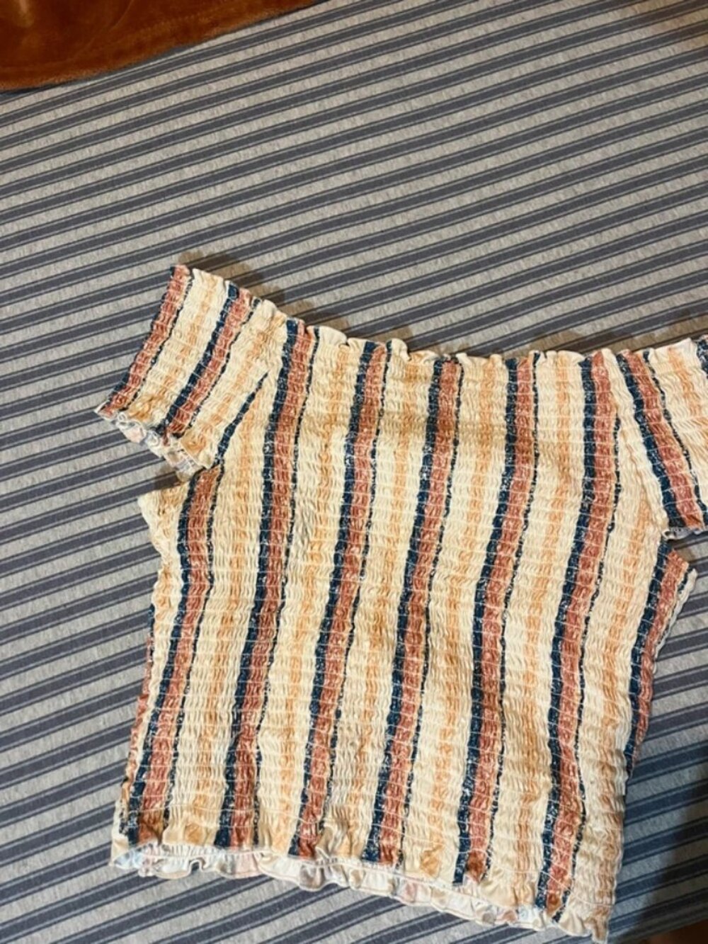 Women's Ruffled Crop Top